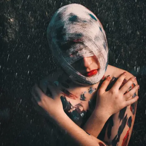 #160 Opening Up About a Trauma Releases its Power over you - Janelle Anderson