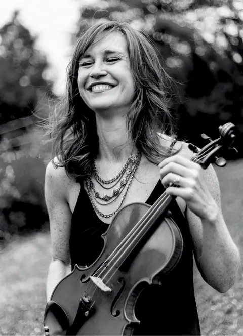 Self-care, Self-integration and Self-talk as Musicians w/ Hannah Murray