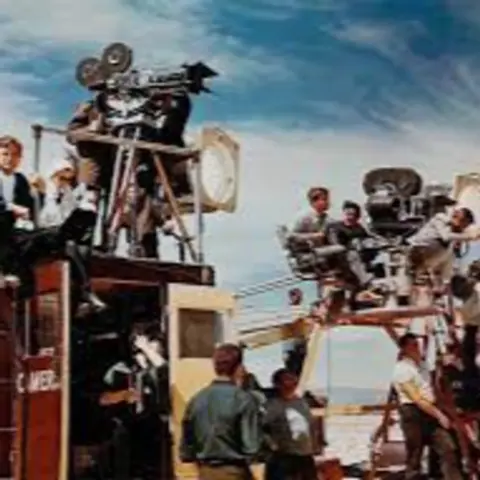 #806 La persecución y el prejuicio en el cine