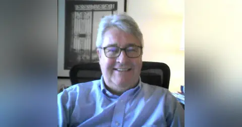 Close Up Radio Spotlights Attorney and Author Michael Carter