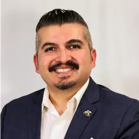 Lee DIaz Profile Photo