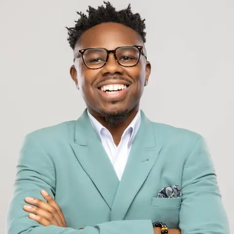 055 - How You Move More Money to the South Through Philanthropy Without Playing Small, with Dr. Tim Lampkin