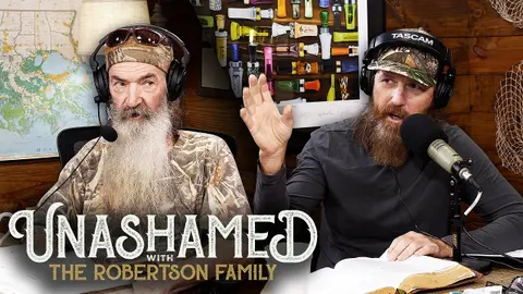 Ep 960 | Phil Fields a Complaint About the Podcast & the Guys Get Feisty About It