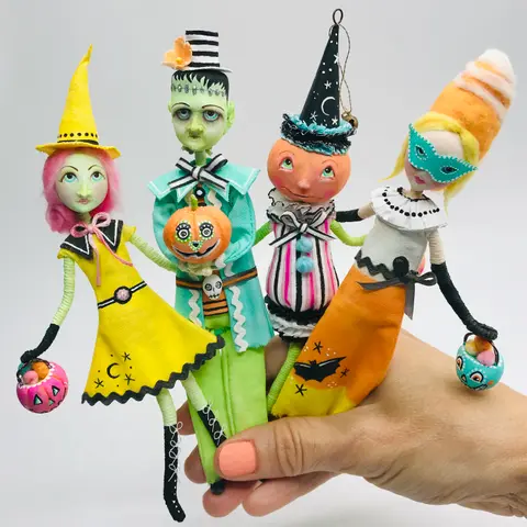 Jeanette Leary: Art Treats for Grownups