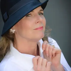 Linda Roggli Profile Photo