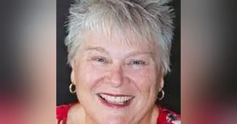 Pledging Head, Heart, Hands and Health – Lynn Schmitt-McQuitty