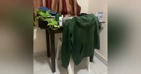 A lo que huele un hombre