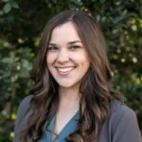 Organic Beyond – Kelly Damewood