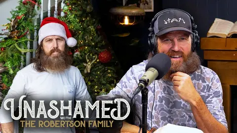 Ep 1191 | Jase Navigates Headless Mascot Mayhem & Calls for Childlike Wonder in Jesus
