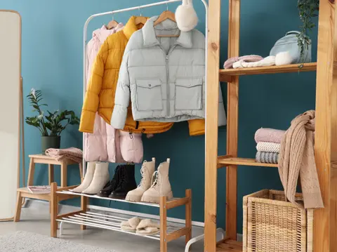 L’entrée de la maison : un petit espace qui change tout en hiver