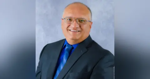 Close Up Radio Spotlights Tax Preparer Paul Dean of Everyday People Tax Return Service