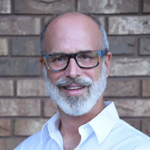 Close Up Radio Spotlights Dr. Fred Harvey of Functional Medicine Florida