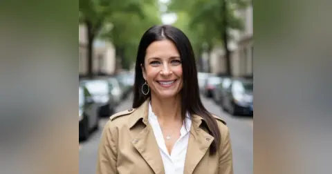 Close Up Radio Spotlights Speech-Language Pathologist, and Mindset and Communication Specialist Renee Vee