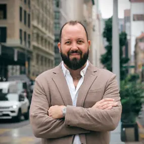 Andy Ellwood Profile Photo