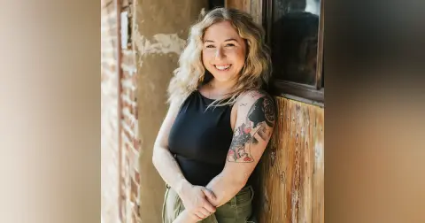 Part 2: Close Up Radio Welcomes Back Karina Swinford of Luna Jade Salon