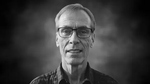 A Dead Man in the Driveway | Jody McHugh