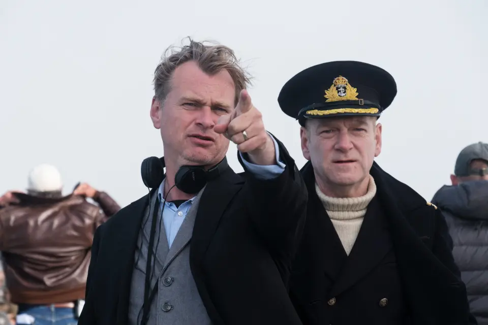 Christopher Nolan on set