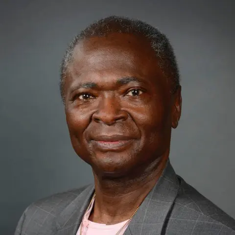 Close Up Radio Spotlights Pioneer of Holistic Medicine and Author Dr. Paul L. Hannah of Hannah’s Holistic Healing
