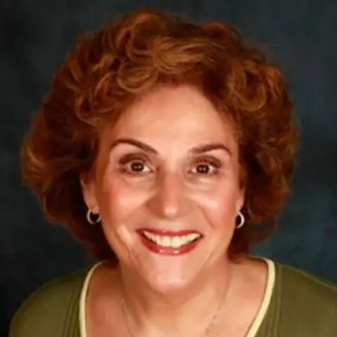 Close Up Radio Welcomes Back Spiritual Healer Neva Rayne of Living Joyously