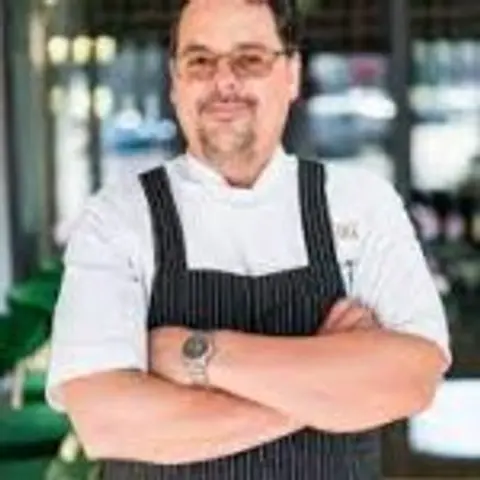 Bucket List Dining – Chef Dneb Williams