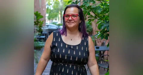 Close Up Radio Spotlights Reina Lombardi of Creative Clinician's Corner