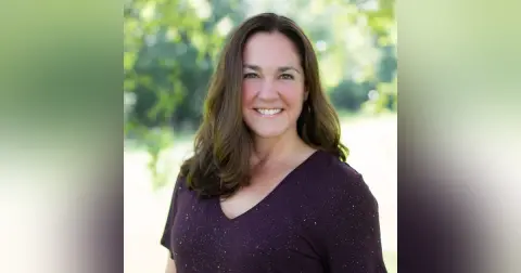 Close Up Radio Spotlights Music and Acting Teacher Joan Elizabeth Boettger of Encore Music & Arts
