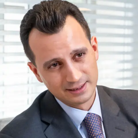 The United States, Russia and Ukraine: Peace Talks begin. Talking with noted global strategist Alp Sevimlisoy, Defense Policy expert and CEO of his Defense Representation Company.