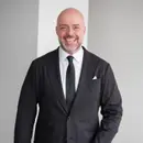 Close Up Radio Spotlights Public Speaking Coach and Author Dean Griess