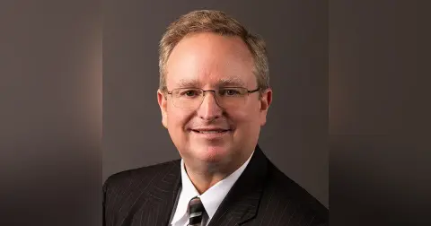 Part 2: Close Up Radio Welcomes Back Top Lawyer Patrick Edgerton of Edgerton & Edgerton