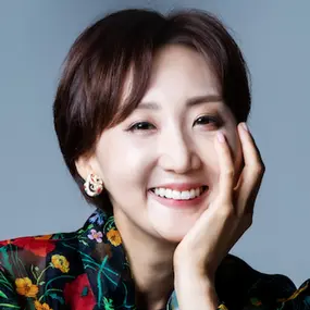 Jen Auh Profile Photo