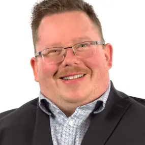 Zachary Weeks Profile Photo