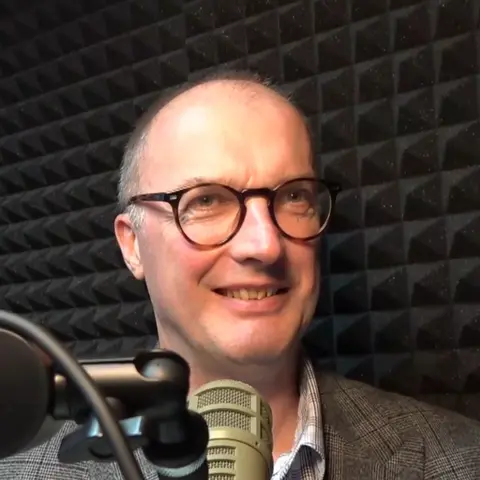 AI Insights for Better Business: Garry Green of Quanton Unveils Productivity Secrets | Ep 158