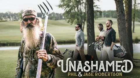 Ep 226 | Jase Almost Sets Missy on Fire, Phil Is Not Country Club Material & Impress God, Not People