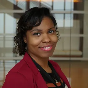 Locola Hayes MBA Profile Photo