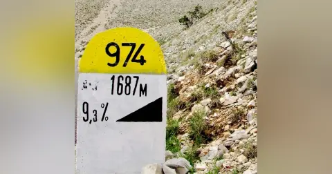 Mont-Ventoux, de andere kant van de kale berg.