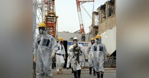 The Nuclearized World w/ Sean J Patrick Carney
