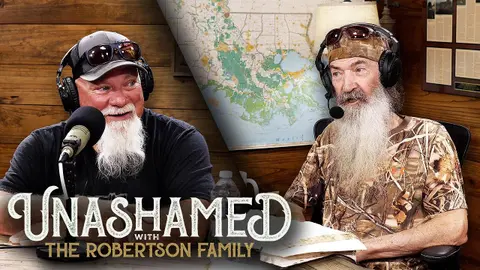 Ep 928 | Phil’s Million-Dollar Check Moment, Si’s Bathroom Play-by-Play & Godwin’s Time in Prison