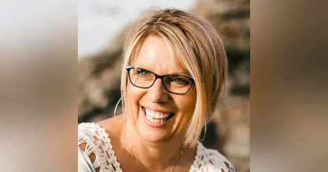 Part 3: Close Up Radio Welcomes Back Empowerment Strategist Bonnie Wirth