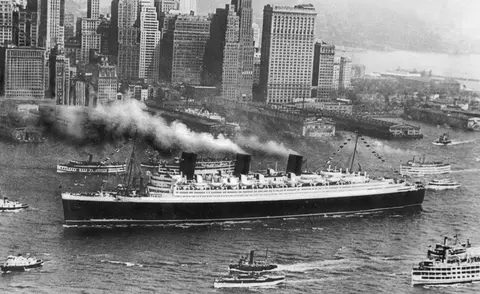 30 Queen Mary in WW2