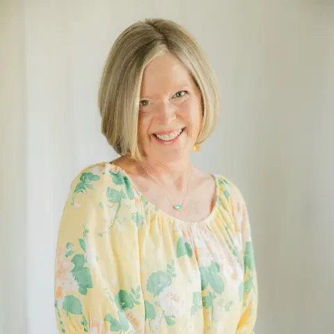 Episode # 414: Jeanette Mihalchik