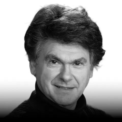 Luis Seco — On Mathematical Beethovens, Decentralized Education & the Voyage to the Human Brain (EP.243)