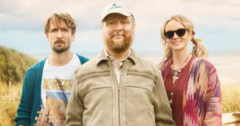Neighbours & The Ballad of Wallis Island