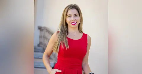 Close Up Radio Spotlights Executive Coach Briana Mascaro of Sophos