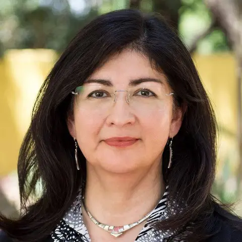 Close Up Radio Spotlights Nadine Groenig of SunClan Consulting LLC
