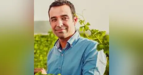 Logical Bio – Adrian Ferrero