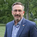 Close Up Radio Spotlights Leadership Coach and Author Darrin McCall of Seasoned Leadership Advisors