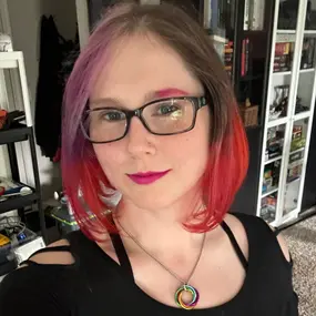 Karinne Diamond Bessette Profile Photo