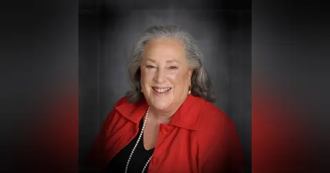 Close Up Radio Spotlights Women Moving Forward and Susan Van Vleet Consulting