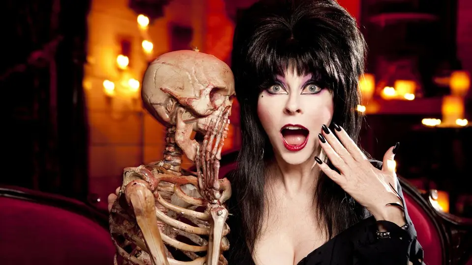 elvira-movie-macabre-2011.jpg Elvira's Movie Macabre revival