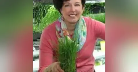 Bio Miracles Underfoot-Pam Marrone